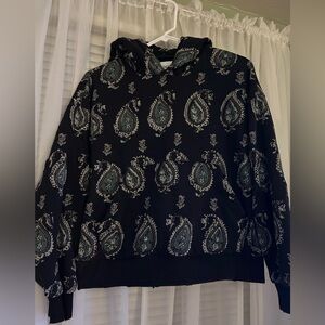 FOUND womans pull over hoodie size XS 
Oversized